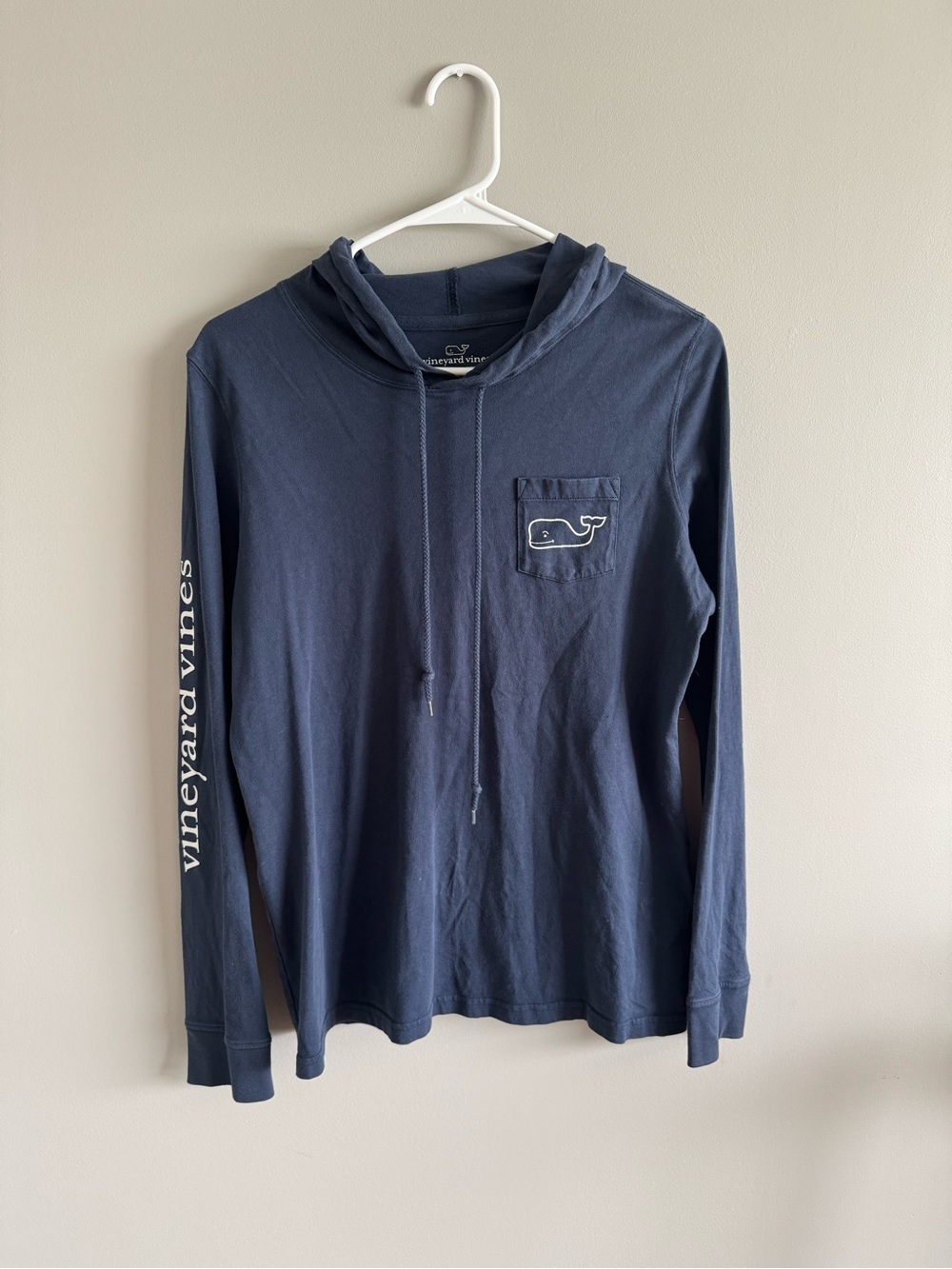 Vineyard Vines Navy Long-Sleeve Pocket Hoodie Tee